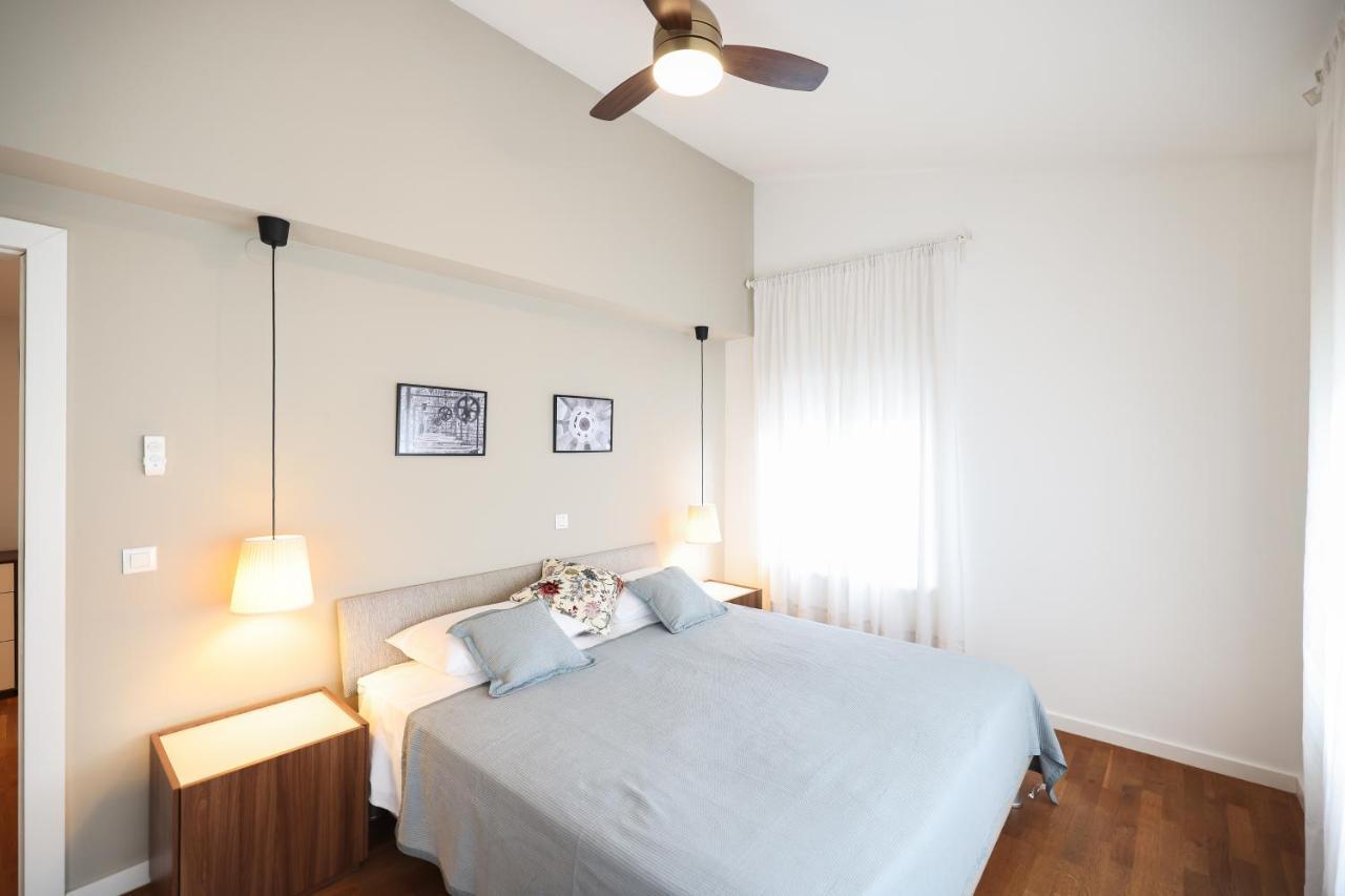 Summer Breeze Apartment Zara Esterno foto