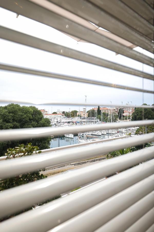 Summer Breeze Apartment Zara Esterno foto